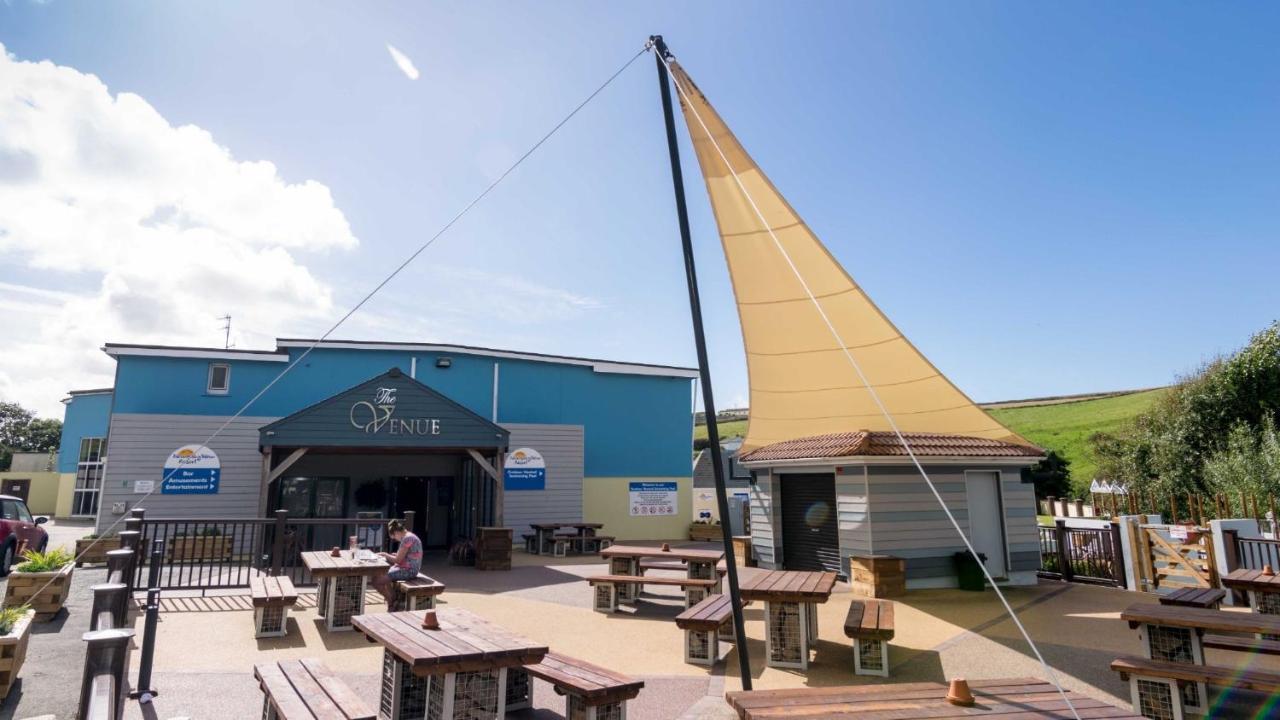 Newquay Bay Resort - Spacious - Sleeps 6 - Close To Porth Beach Bagian luar foto